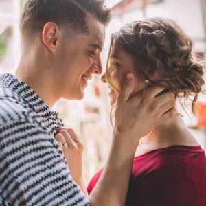 Meet your Posher, Caitlin